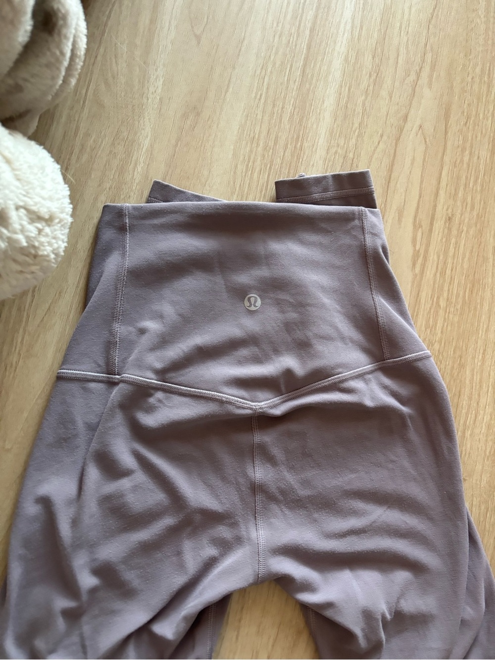 Lululemon Women’s Align Pant (2)
